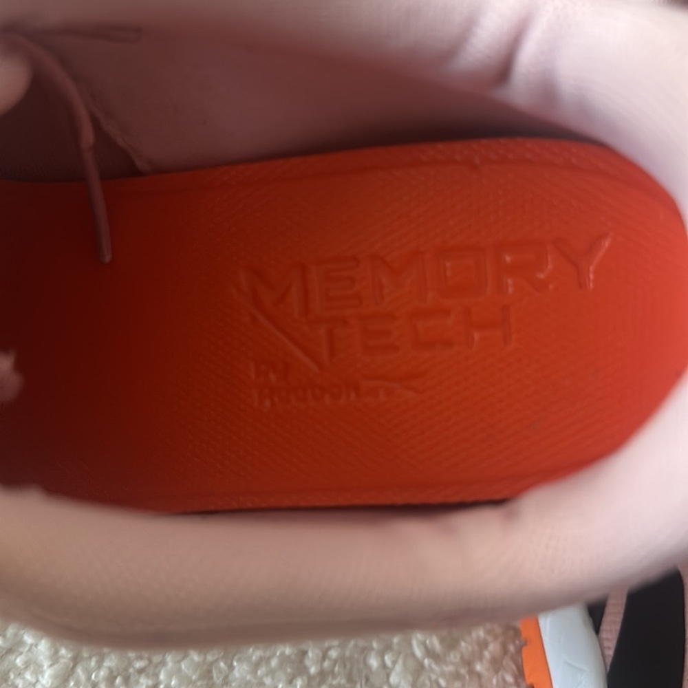 NEW Reebok Running Shoes - Picture 6 of 9